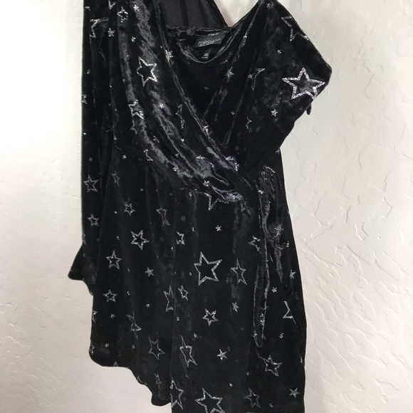 NWOT TOPSHOP Foil Star Velvet One Shoulder Romper - Picture 6 of 6